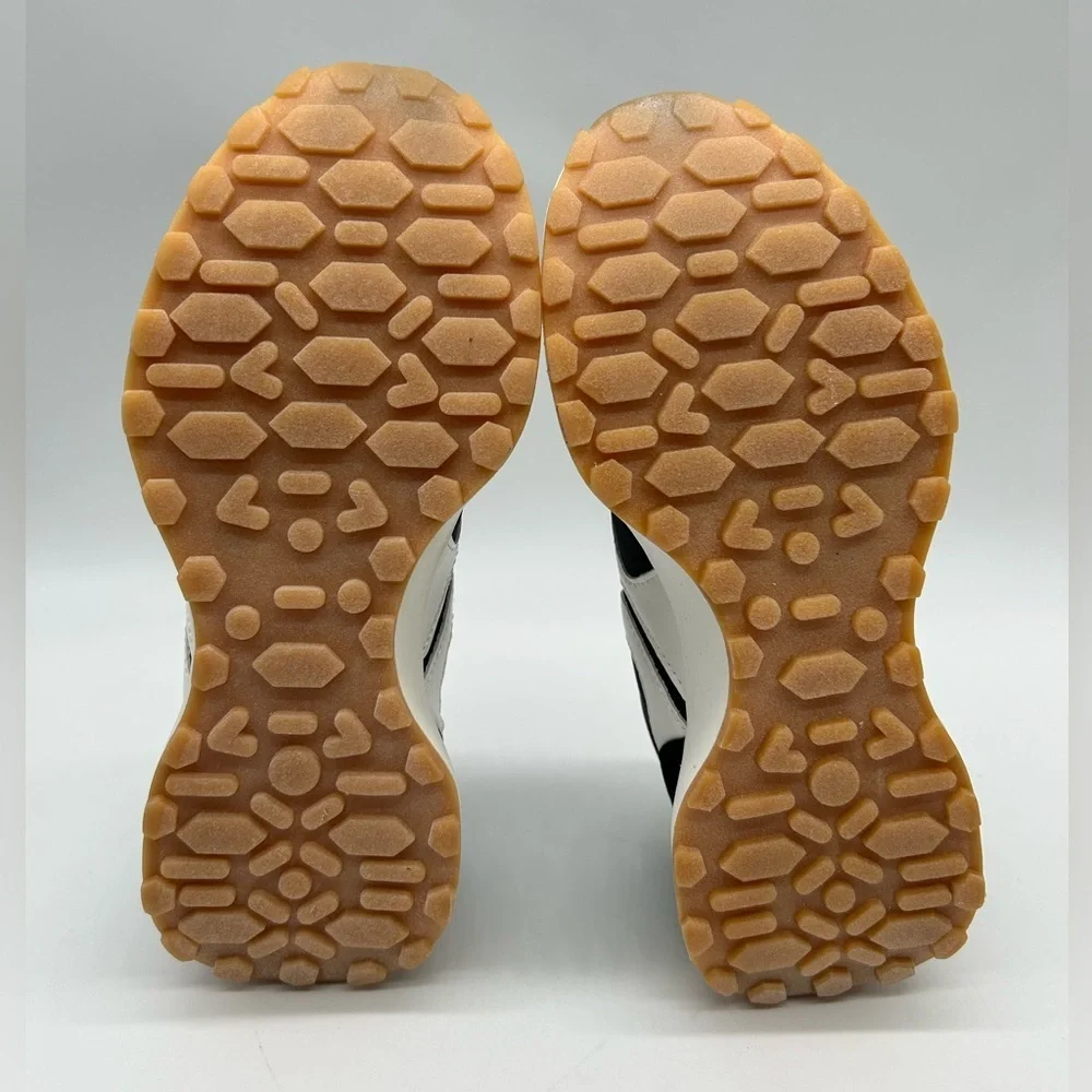 Steve Madden Kendrix Black White Lace-Up Sneakers Women’s Sz 8 NWT Store Display - Picture 8 of 12